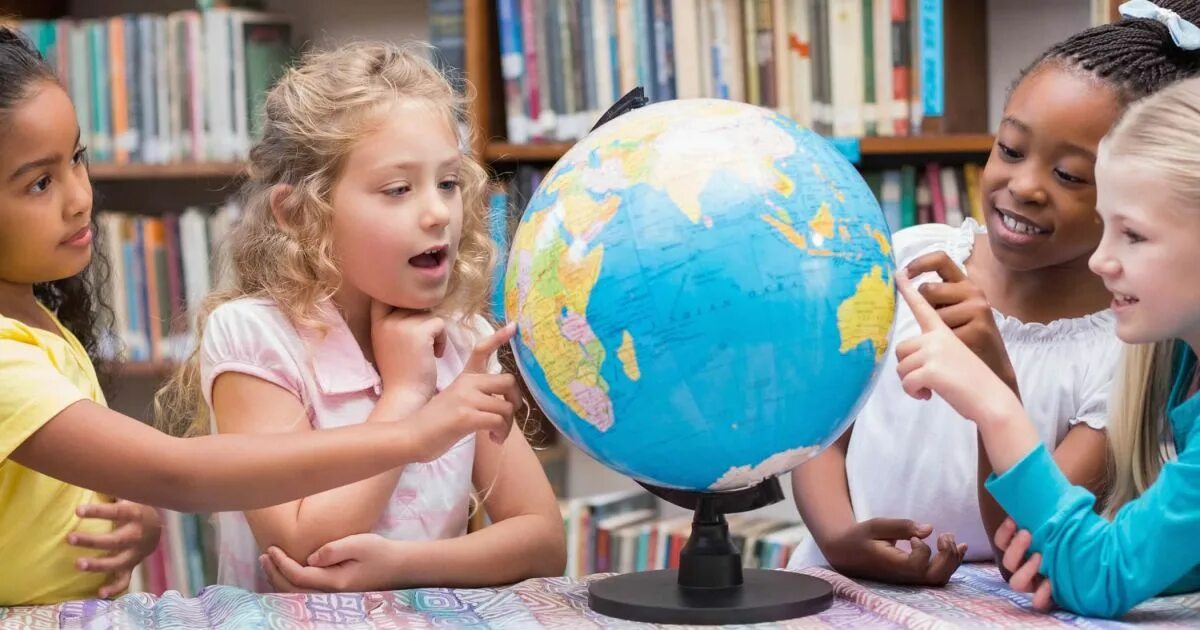 Образование за 1 год. Глобус для детей. Интересы ребенка. Ребенок познает мир. Дошкольник познает мир.
