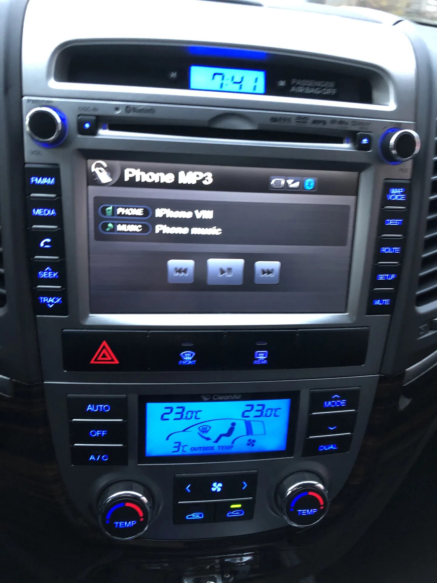 Прошить штатную магнитолу. Магнитола с блютозом для сартафе Классик 2008 года. Рп7 музыка через блютуз. Как подключить Bluetooth на Hyundai Santa Fe 2. Подключитесь на Bluetooth Hyundai Santa Fe через мой телефон.