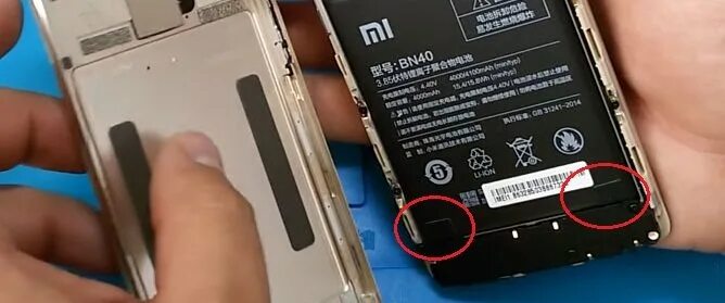 КАК ПОМЕНЯТЬ БАТАРЕЮ НА XIAOMI - YouTube