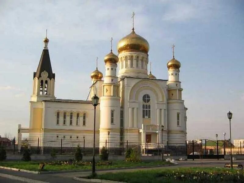 Владикавказ экскурсии. Церкви владикавказа телефоны. Храм святого георгия во владикавказе. Церкви владикавказа телефоны. Церкви владикавказа телефоны.