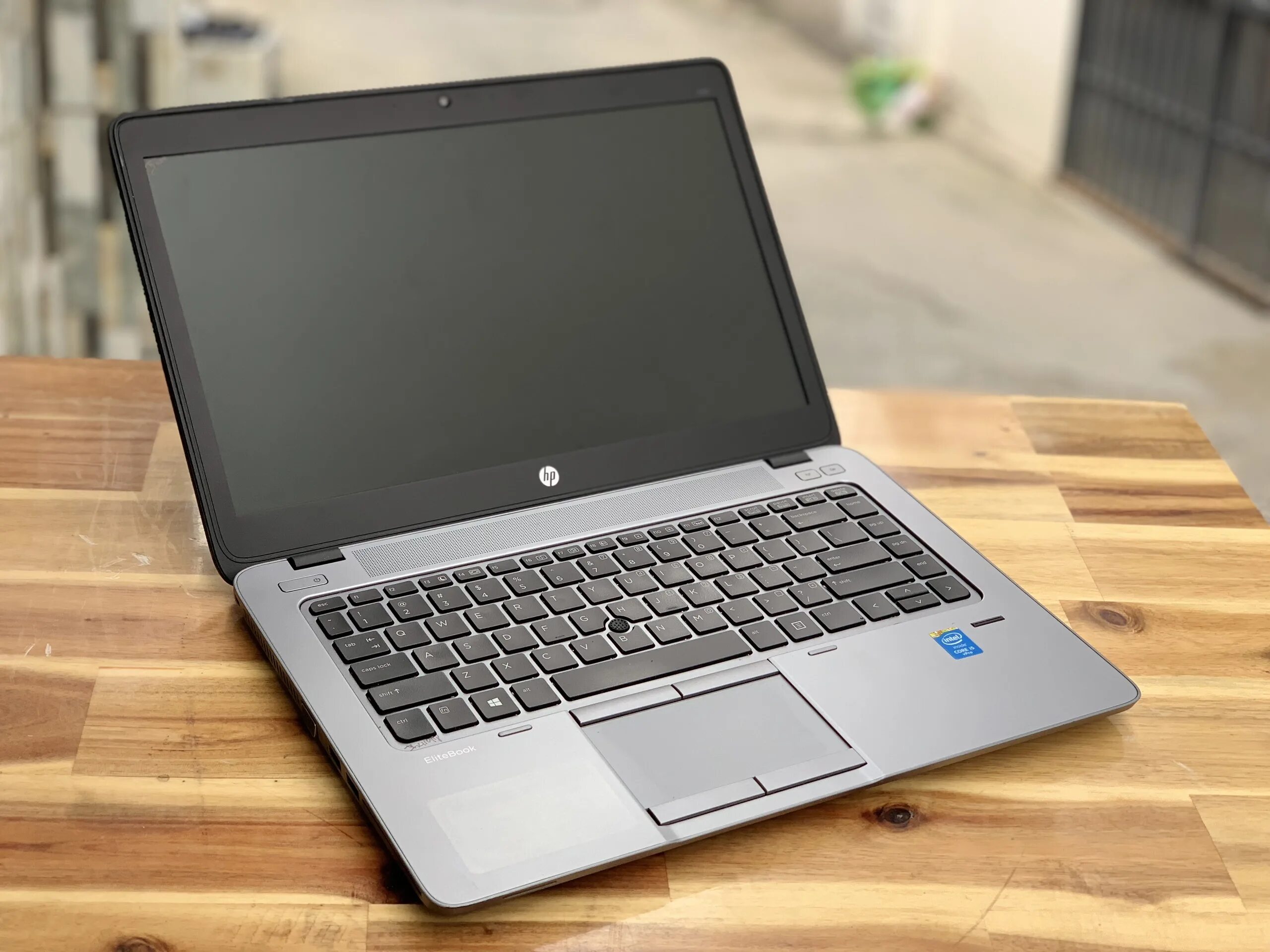 Ноутбук elitebook i5