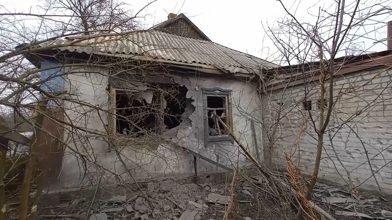 Долбят донбасс