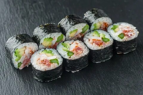 Роллы с рыбой и сыром