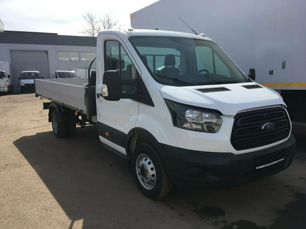 Купить форд транзит грузовой. Ford Transit грузовой бортовой. Грузовой бортовой Форд Транзит 2018. Форд Транзит 2.2 дизель бортовой. Форд Транзит 2022 бортовой.