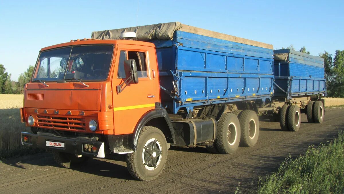 камаз 6520 сельхозник с прицепом. камаз 55102 сельхозник. бу самосвалы сельхозники авито. камаз 55102 самосвал сельхозник. маз 500 зерновоз.