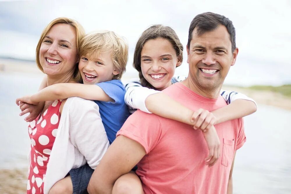 The best family. Семейный натуризм всей семьей. Goodness to parents. The best family. Семья радость.