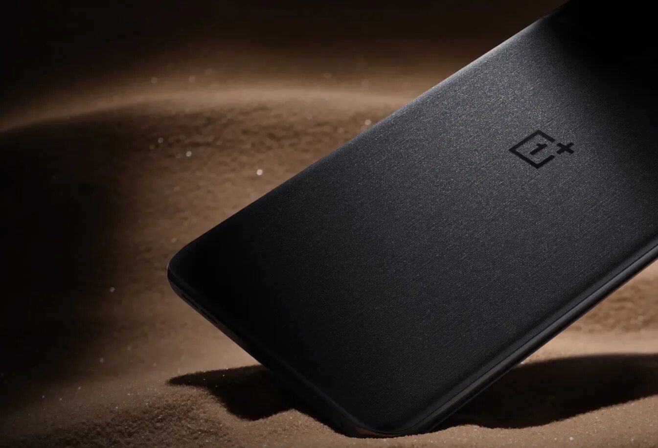 Oneplus 10t ace pro 1. Oneplus 10t. oneplus 5 фото. смартфон от создателя oneplus. oneplus 10 pro фото.