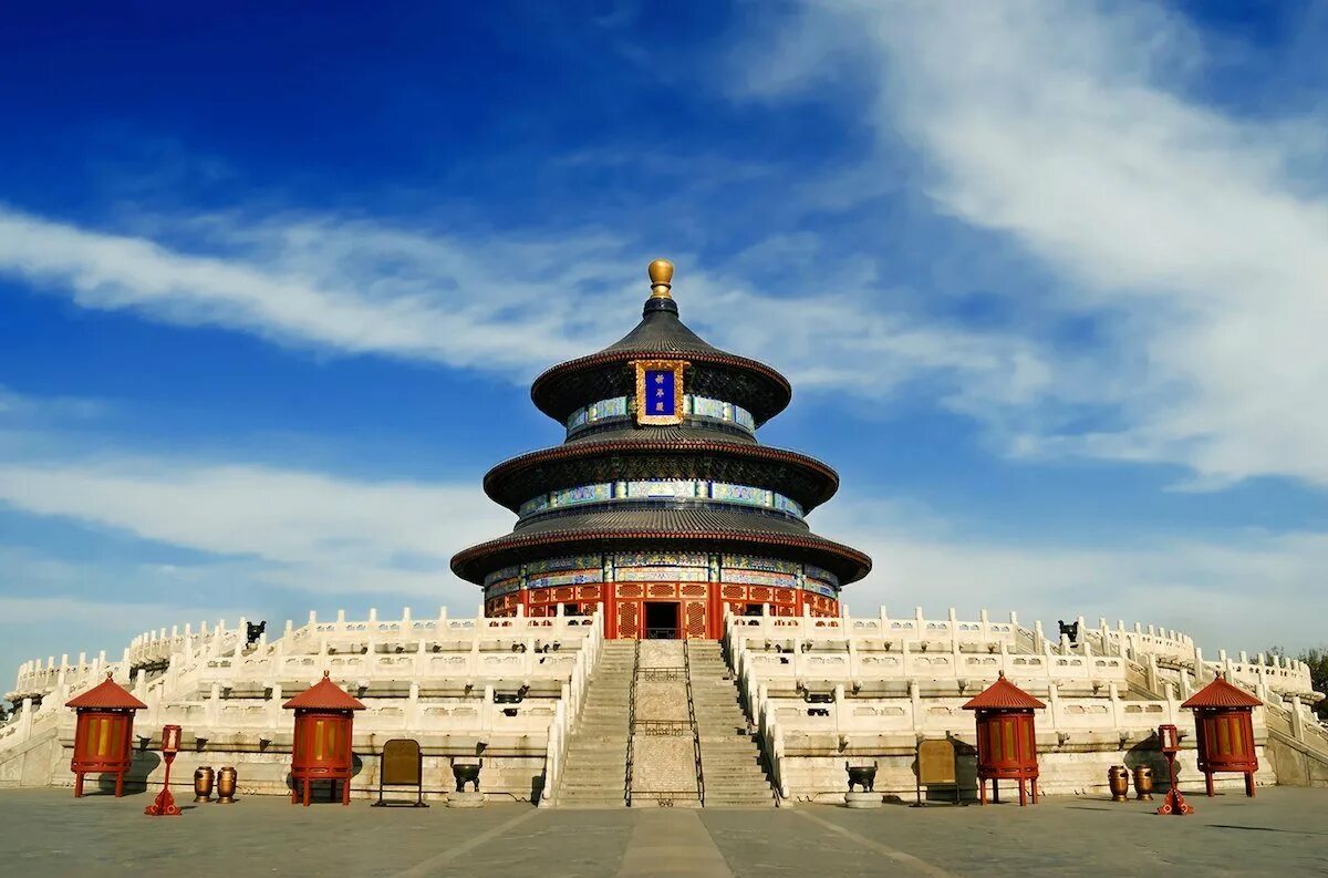 Temple of heaven. Храм неба Китай. Храм неба (Тяньтань). Храмовый комплекс храм неба Пекин. Китайский храм неба в Пекине.