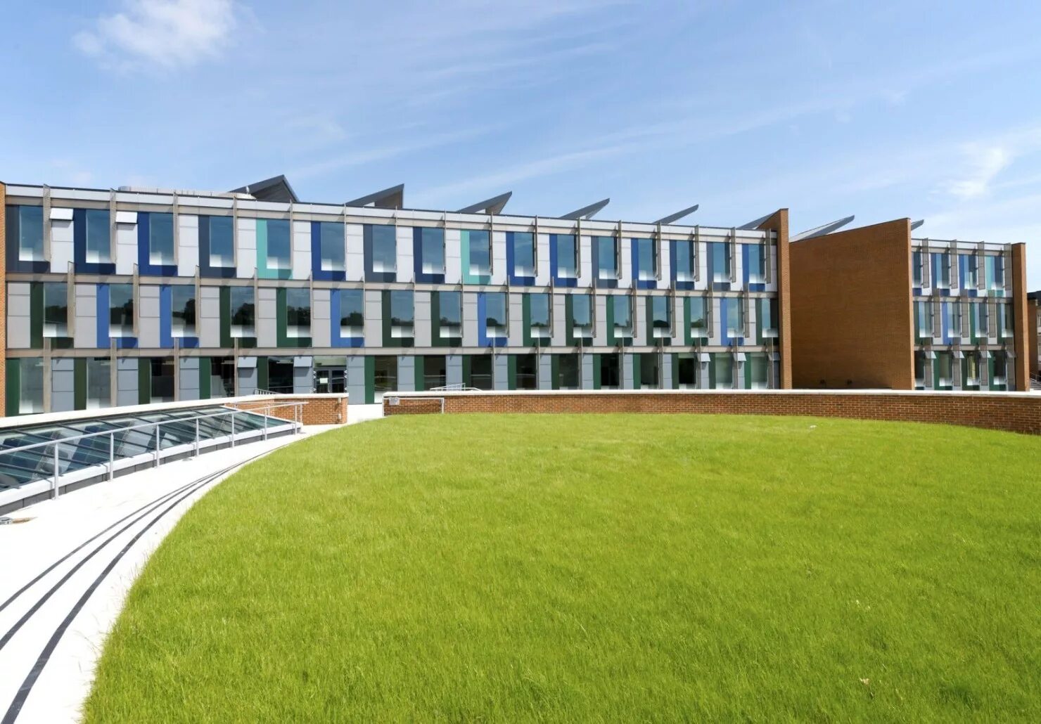 Detail university