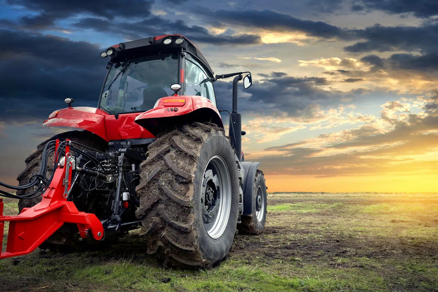 Тракт трактора. К700 кировец трактор. Тракт трактора. Трактор камаз. Кировец к-744 р4.