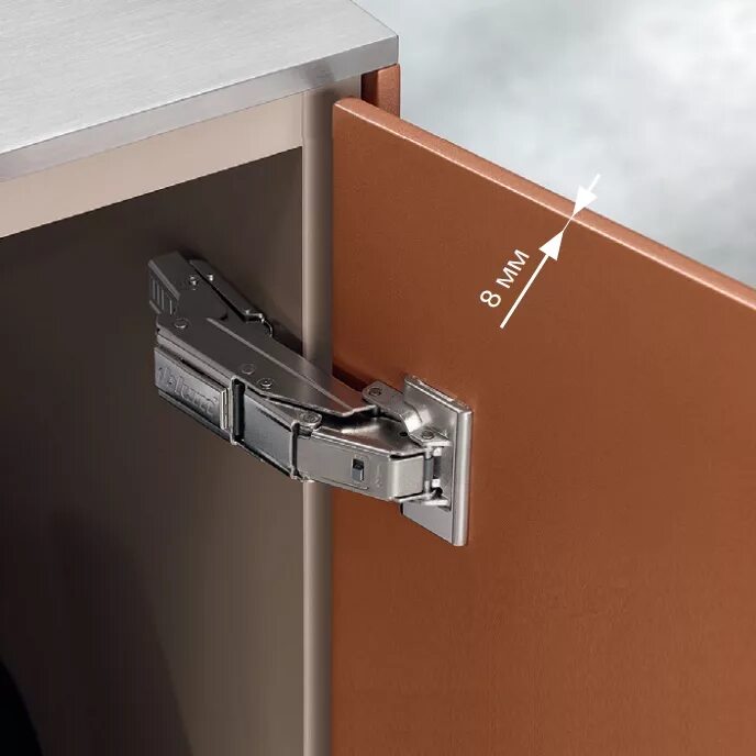 Blum петли 71b453t. Blum фурнитура BLUMOTION. Петли Блюм 110 с доводчиком. Петля Blum 71b955-01.