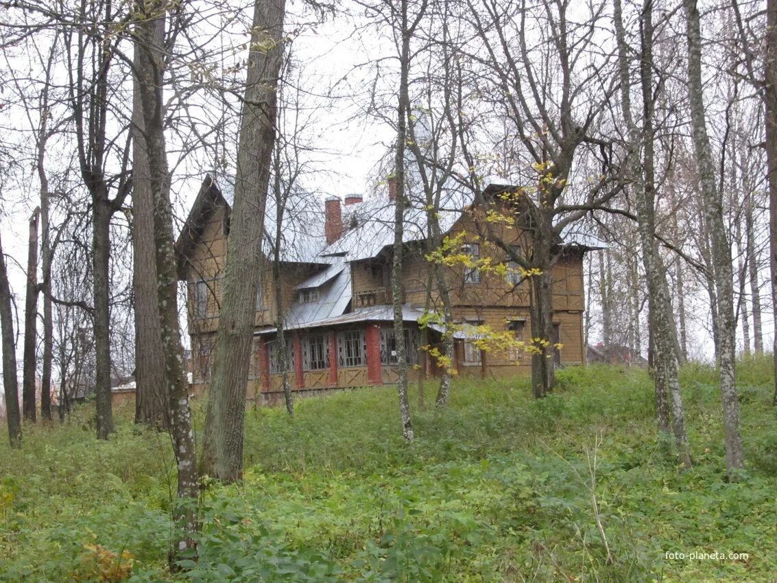 Дрегли новгородская область. Усадьба Горемыкина в Любытино. Усадьба Городно Любытинский район. Любытино усадьба Малышева. Никольское Любытинский район.