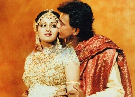 Sridevi: Sridevi and Mithun in Guru (1989): The listicle of Mithun.