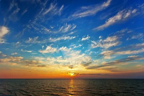 Света небо и море