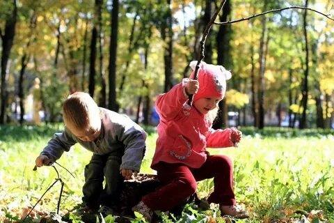 Занятия на прогулке с малышами