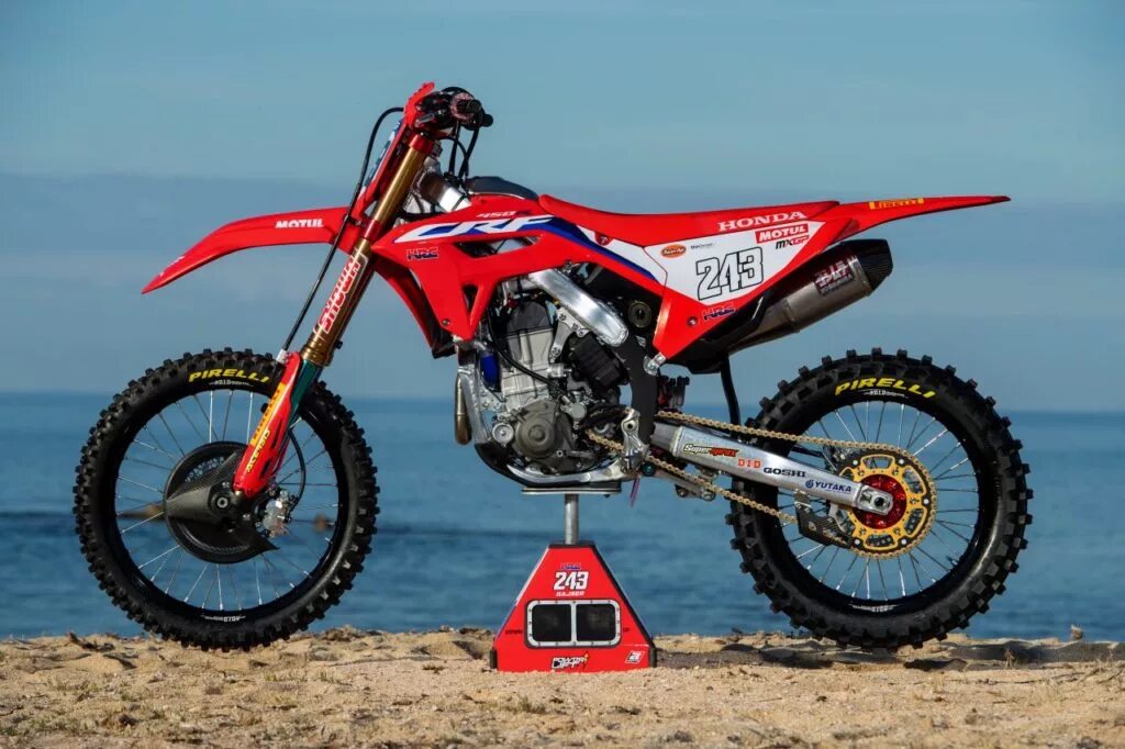 Honda crf 450r. Хонда ЦРФ 450. Кроссовый мотоцикл Honda crf450. Мотоцикл Honda CRF 450.