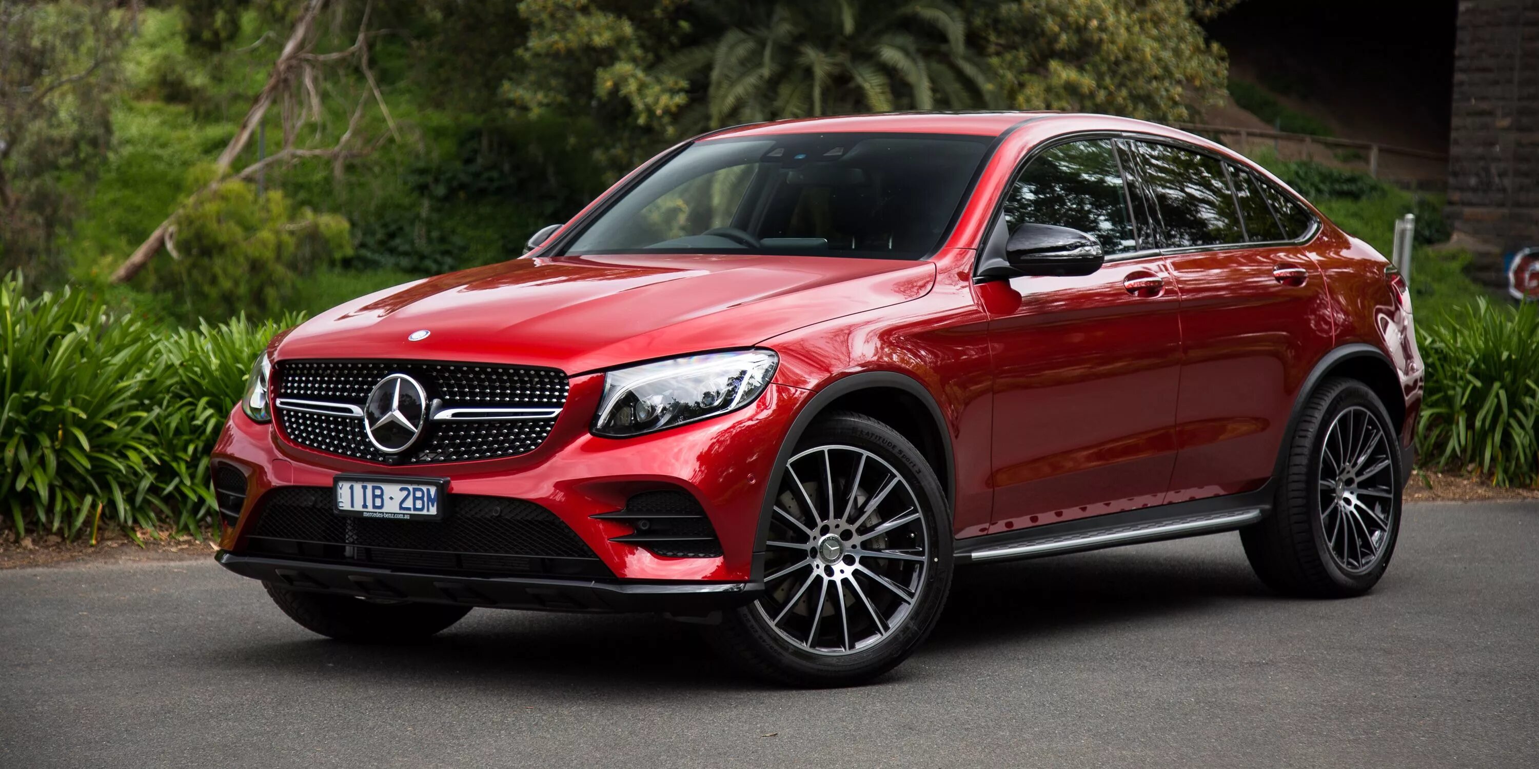 Gls coupe. Mercedes glc coupe. мерседес glc купе. мерседес-бенц glk 250 купе. красный мерседес glc купе.