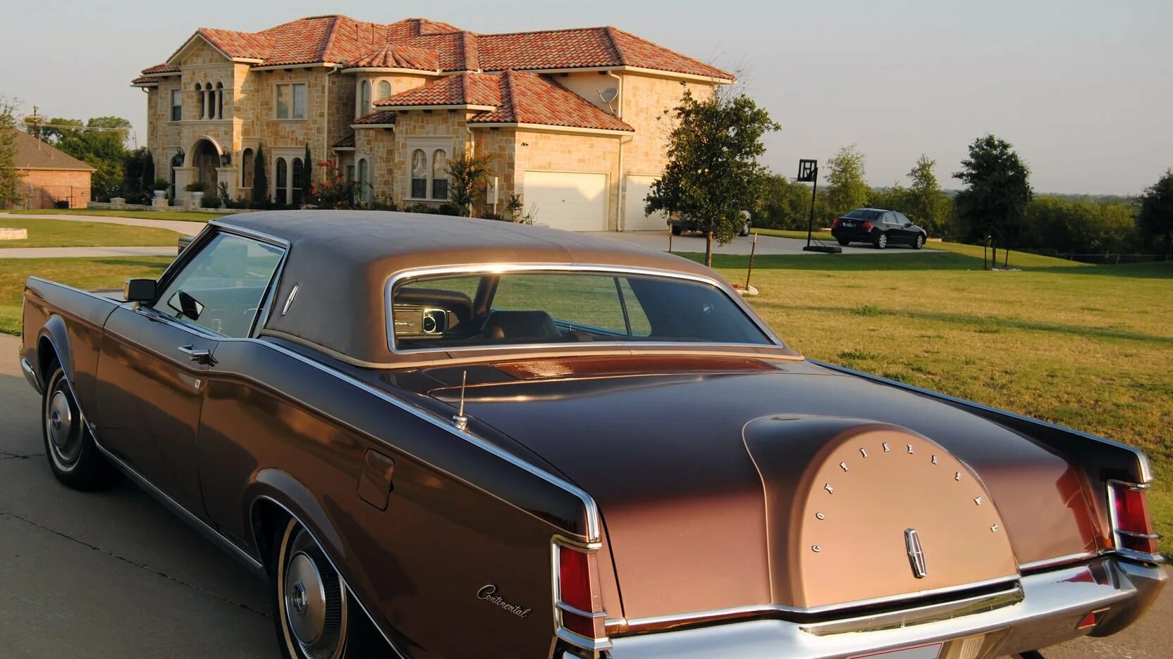 Mark 3 car. 1970 Lincoln Mark III. 1970 Lincoln Continental Mark III. Lincoln Mark 1970. Линкольн Континенталь 1970.