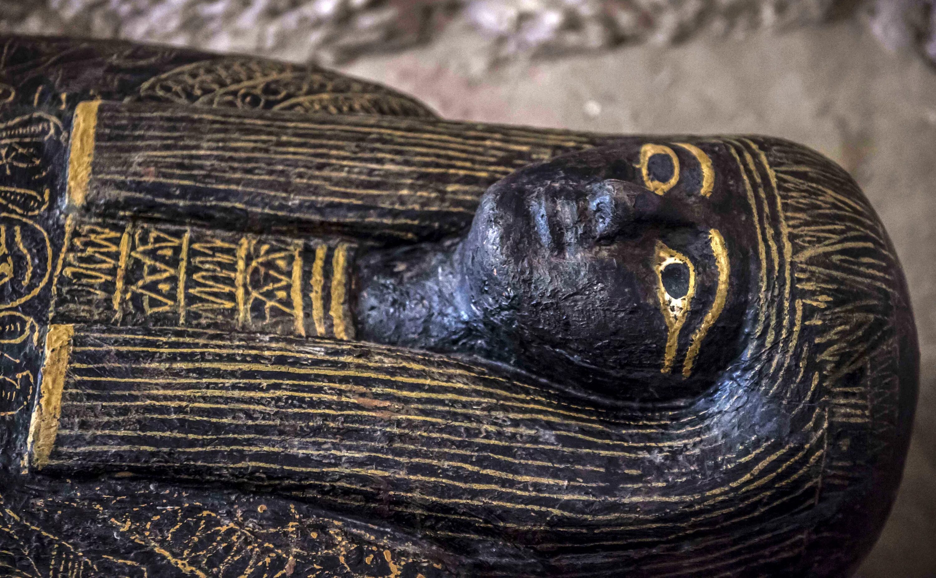 Включи древности. Древний Египет мумии фараонов. Саркофаг фараона.