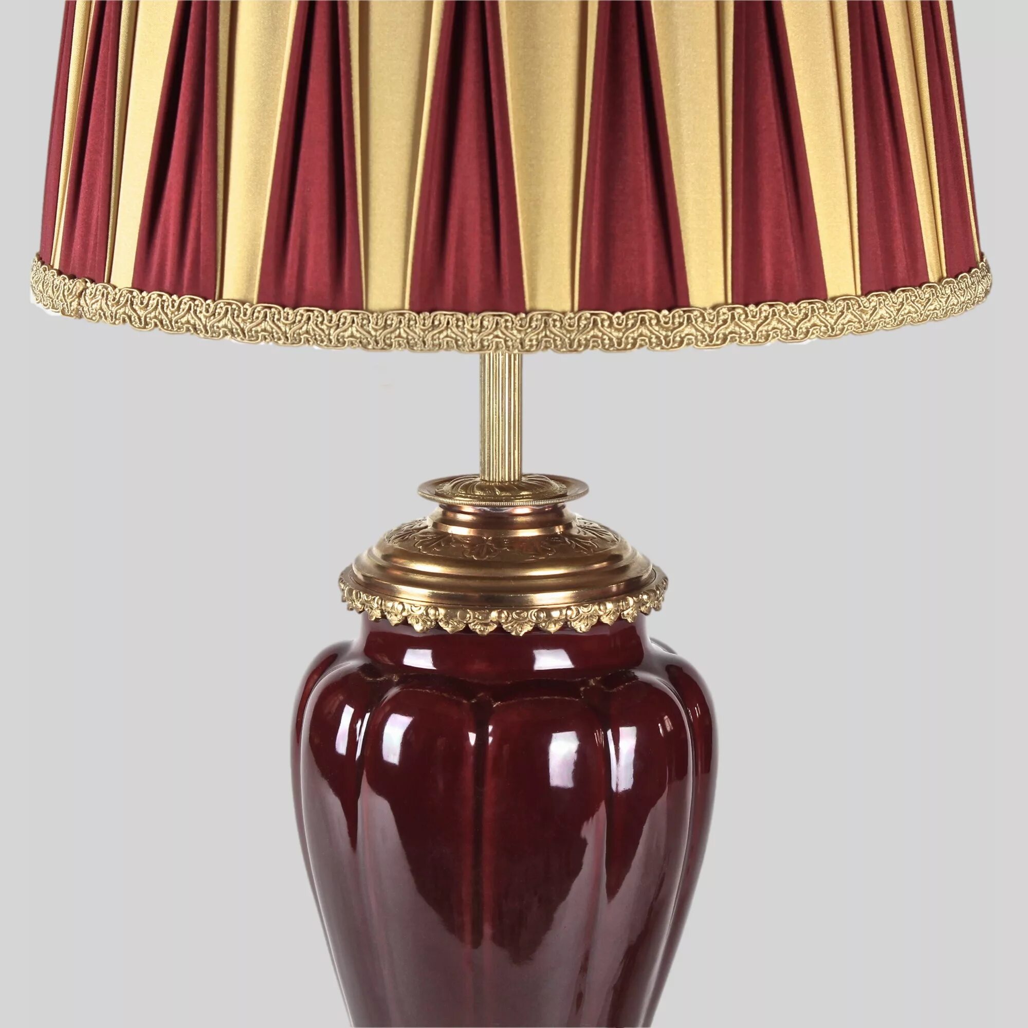 Валберис настольные лампы и светильники. Настольная лампа сиреневого цвета. Арт. Настольные лампы для спальни майтони. Настольная лампа chiaro версаче 639030401.