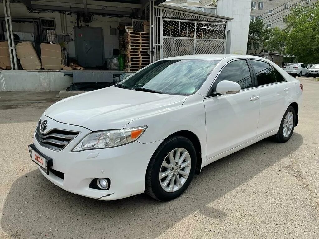 Камри 2011 купить. Toyota Camry 2011. Камри 2011 года белый. Тойота Камри 2011 года белая. Тойота Камри 2011 года.