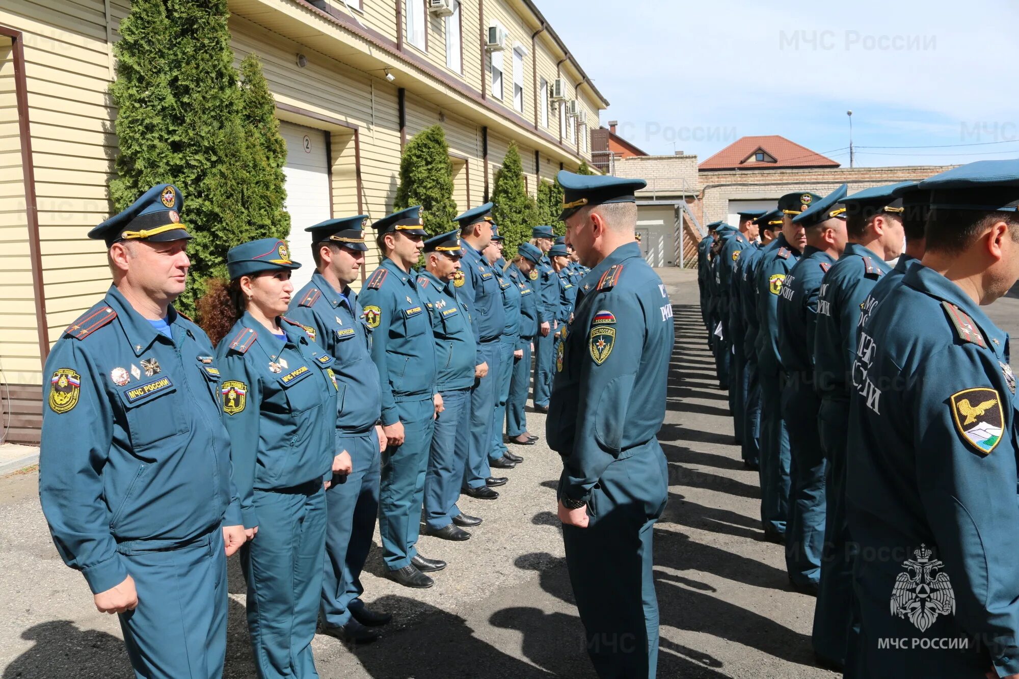 Мчс черкесск. Форма МЧС. Летняя форма МЧС. Одежда МЧС. Униформа МЧС России.