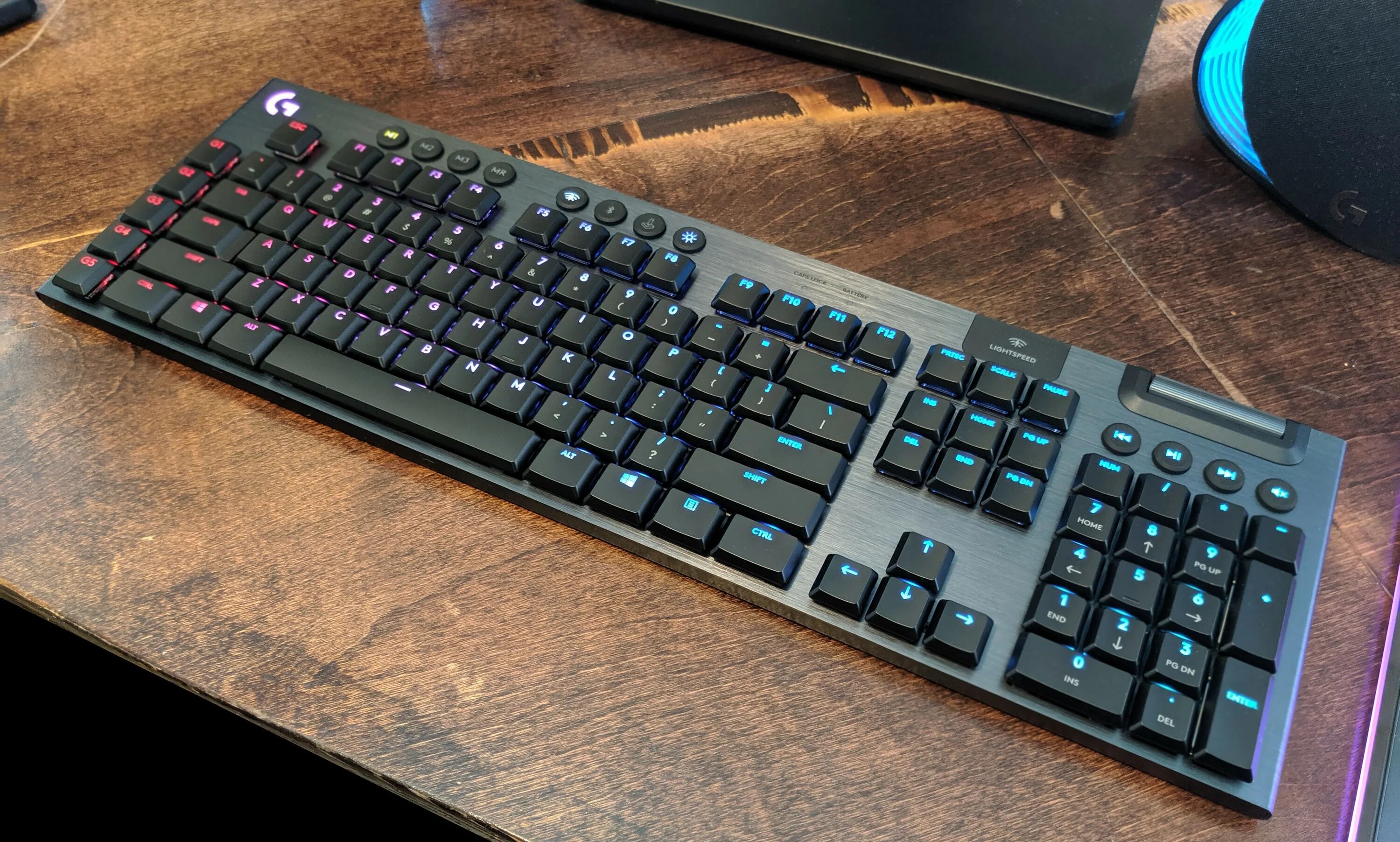 Logitech g g915. Logitech 915tkl. игровая клавиатура logitech g915. logitech g915 tkl. клавиатура logitech g915 tkl.