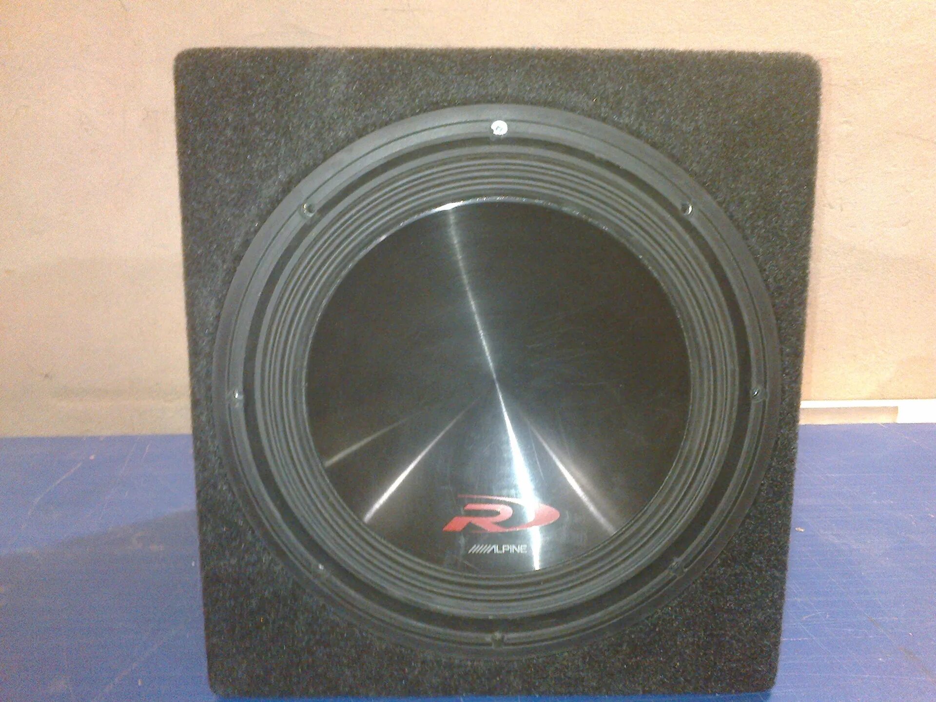 Выкатная тележка выключателя 10 кв таврида электрик. Сабвуфер alpine type r12. Р 12 д. Шкаф кру d-12p. Сабвуфер deaf bounce machete 15.