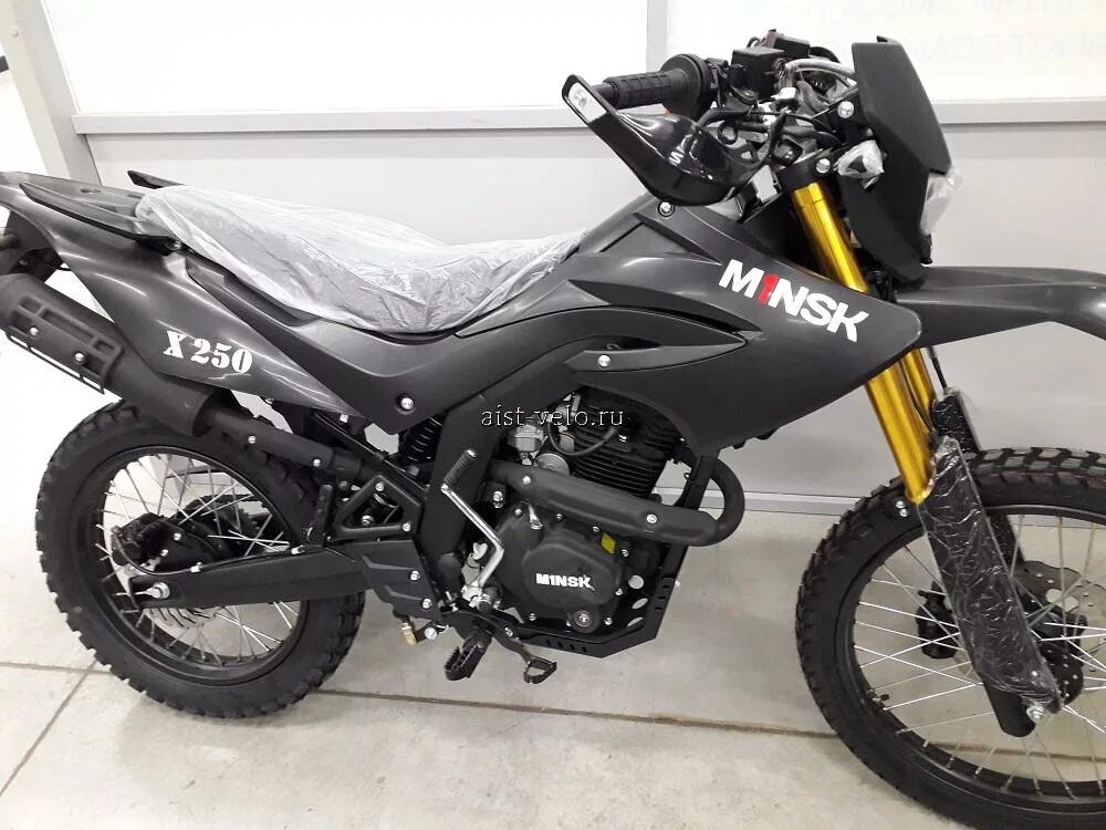 Мотоцикл Minsk x250 Enduro m1nsk. M1nsk x250 Enduro. Минск х250 эндуро. Мотоцикл Minsk x250 Enduro m1nsk рокстар. 250 250 куб отзывы