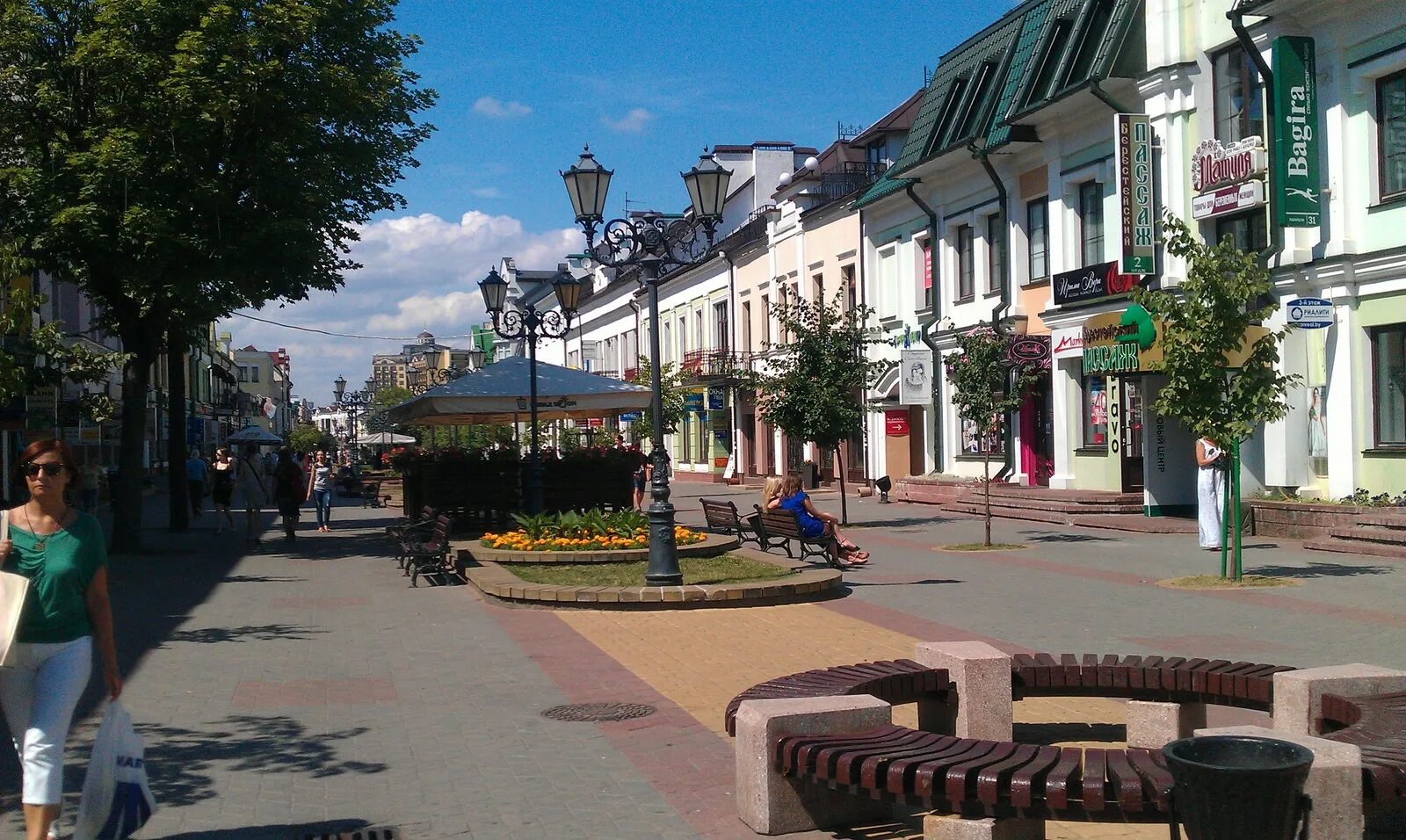 Брест беларусь сейчас. Беларусь брест брестская крепость. Брест город в белоруссии. Брест пешеходная улица. Брест пешеходная улица.