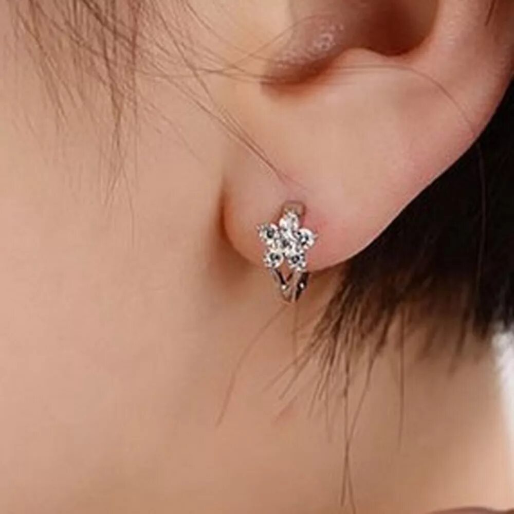 Какие сережки лучше детям