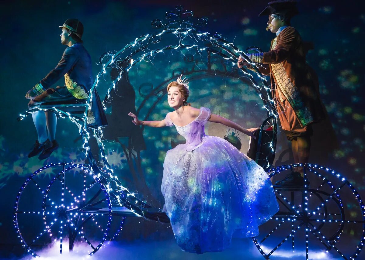 Балет сергея прокофьева золушка. Мюзикл предложение. Призрак оперы спектакль. Мюзикл предложение. Фальцеты мюзикл.