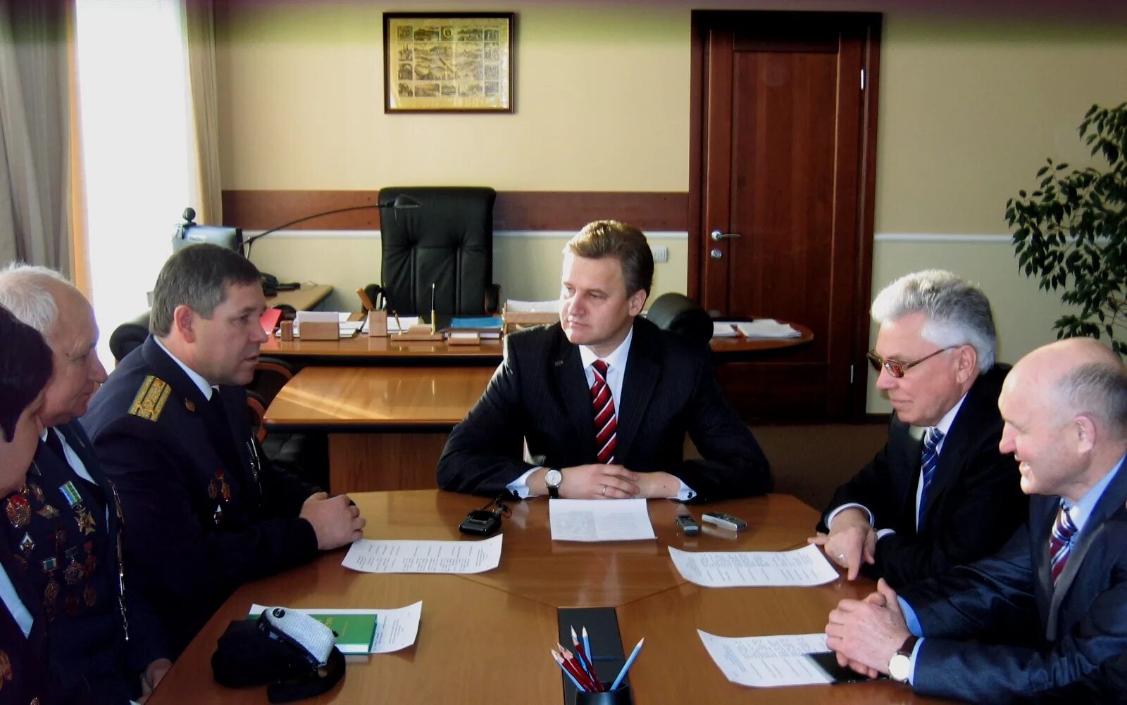 начальник управления фсб россии по хабаровскому краю. начальник пу фсб россии по краснодарскому краю. сергей демин фсб. начальник уфсб по хабаровскому. начальник пограничного управления по забайкальскому краю на 2023.