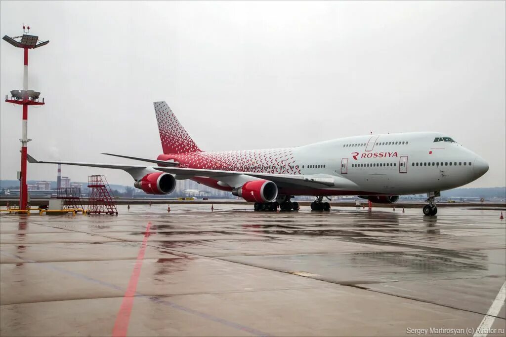 Екатеринбург кольцово самолёты. Аэропорт москва шереметьево. Шереметьево воронеж. Шереметьево махачкала. Ту 154 аэрофлот шереметьево.