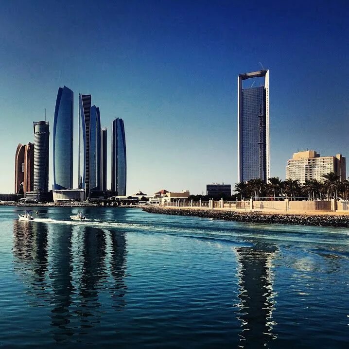 Etihad towers. Этихад тауэрс. башни этихад. небоскреб этихад. uae etihad towers abu dhabi.
