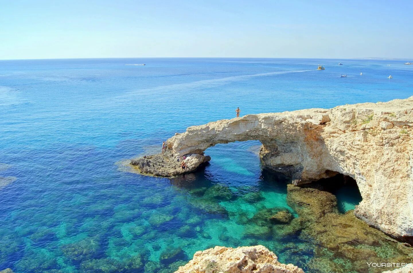 Кипр точное. Кипр айя напа. ayia napa кипр. голубая лагуна айя напа. кипр айя-напа достопримечательности.