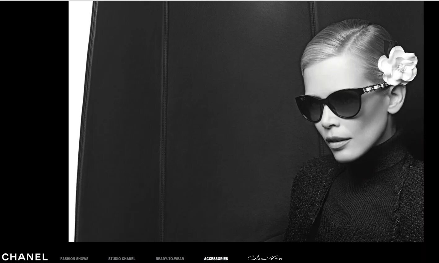 Заставка шанель на рабочий стол. Блейк лайвли в рекламе chanel. Девушки chanel. Девушка шанель. Футболка в стиле шанель.