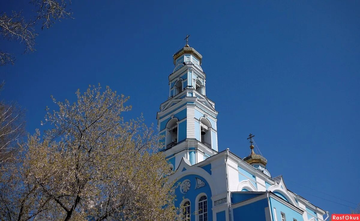 Вознесенская горка екатеринбург храм. Вознесенская горка чебоксары. Храм вознесения господня екатеринбург. Вознесенская горка нижний тагил. Екатеринбург картина вознесенская горка.