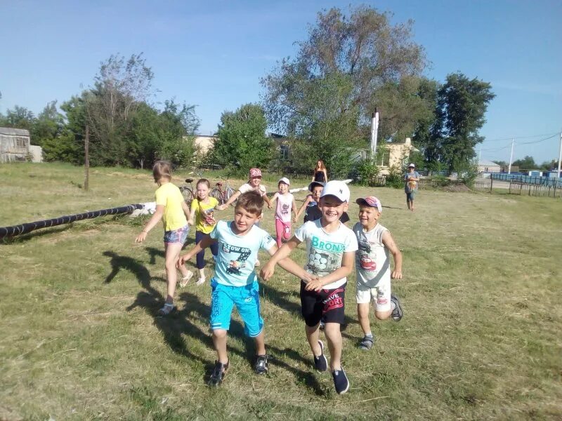 Приволжский район п. С. Погода в новоспасском приволжском районе самарской. Волга село приволжье. Село новоспасское самарской области.