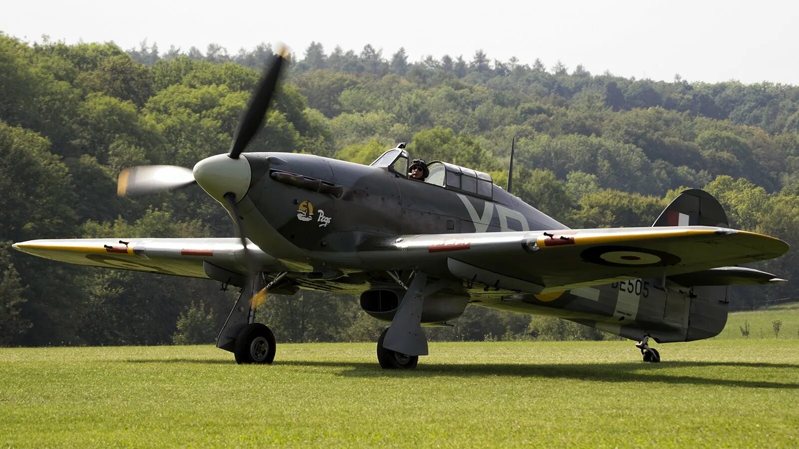 Hurricane mk1. Hawker hurricane mk. Hurricane mk. Хоукер харрикейн самолет. Hawker hurricane iic.