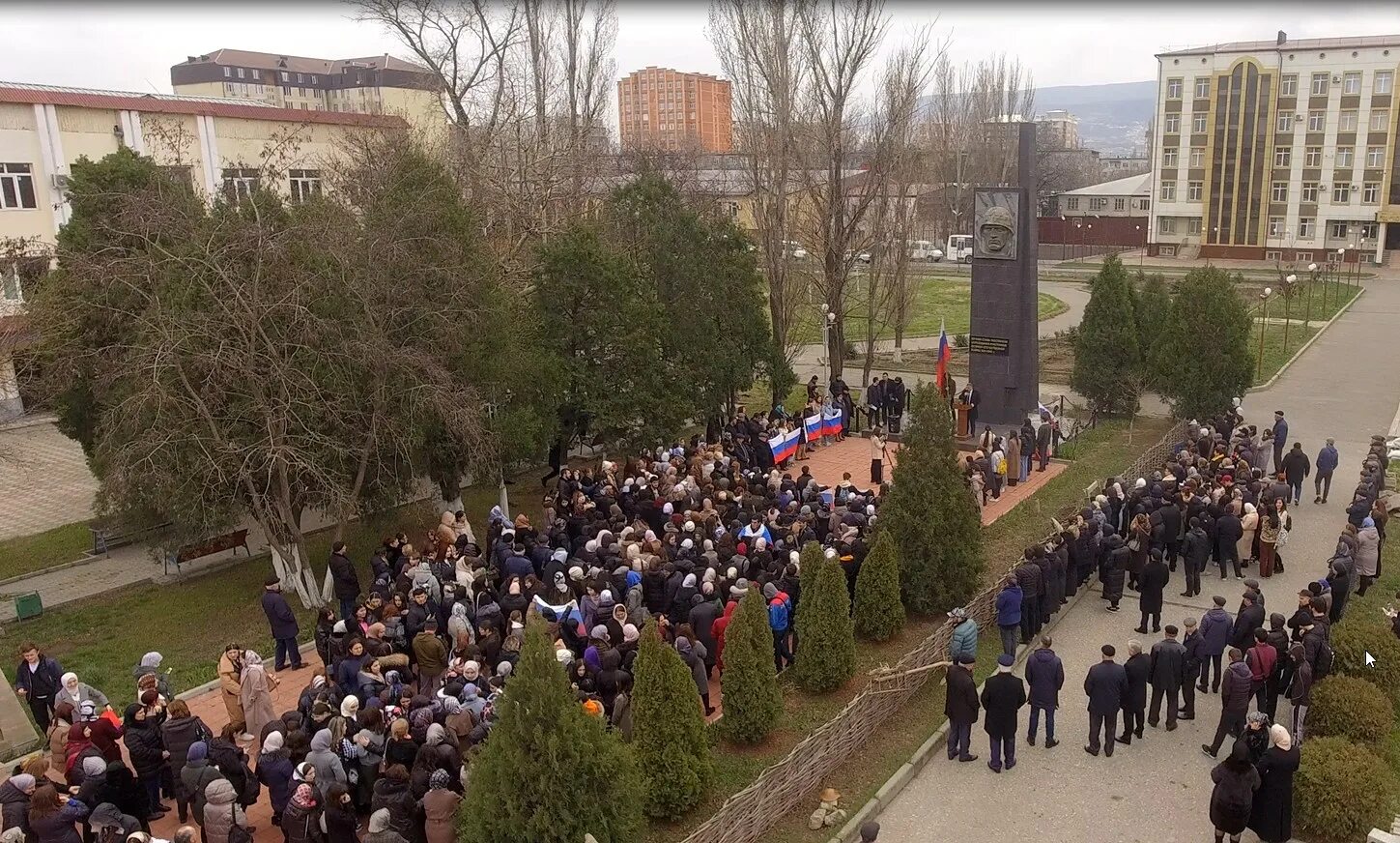 Митинги в России. Митинг в поддержку президента Махачкала. Митинг студентов. Митинг Махачкала 2023. Митинг в поддержку прошел