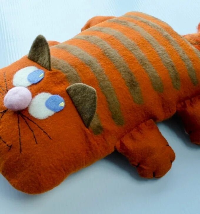 Подушка рыжий кот. Валяние подушки игрушки. валяная подушка кот. подушка игрушка из шерсти. подушка кот из шерсти.