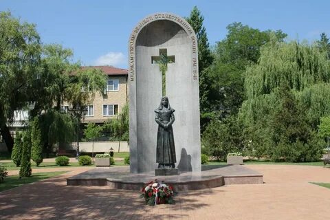 Памятники кисловодска
