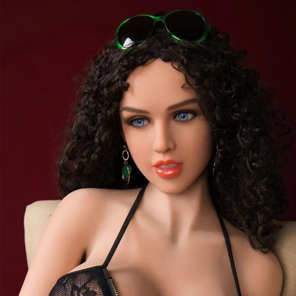 искусственная женщина. люди против создания искусственного интеллекта. робот разговаривает. киборг женщина. создали искусственную женщину.