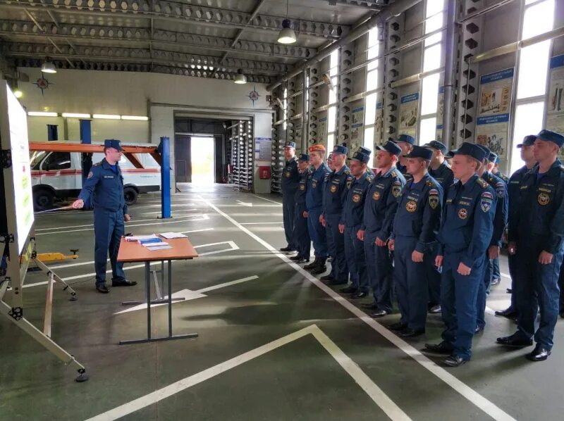 Организация хозяйственного дня. Парково хозяйственный день МЧС. Организация и проведение парко-хозяйственного дня в воинской части. Военно спасательная учреждения уп. Фото мероприятия паркового-хозяйственного дня в воинской части.