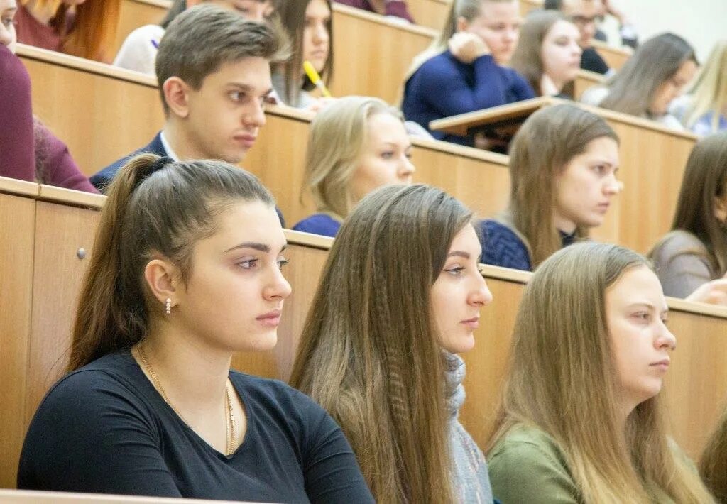 Экономический факультет таможенное дело. Таможенные лаборатории. Рэу плеханова таможенное дело. Экономический факультет таможенное дело. Экономический факультет таможенное дело.
