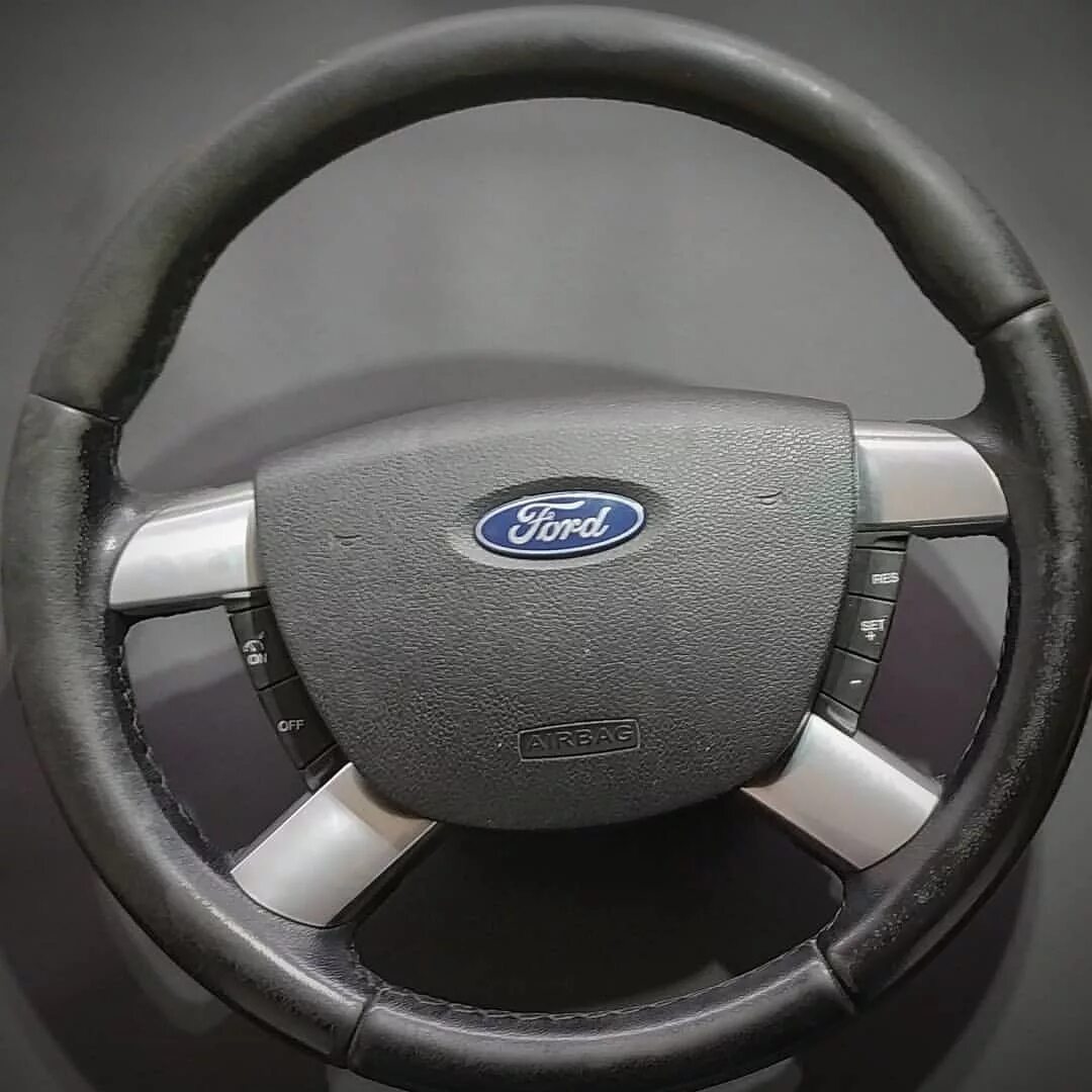 Оплетка на руль форд транзит. Руль форд транзит 2008. Руль ford transit 2019. Оплетка форд транзит. Чехол на руль форд мондео 3.