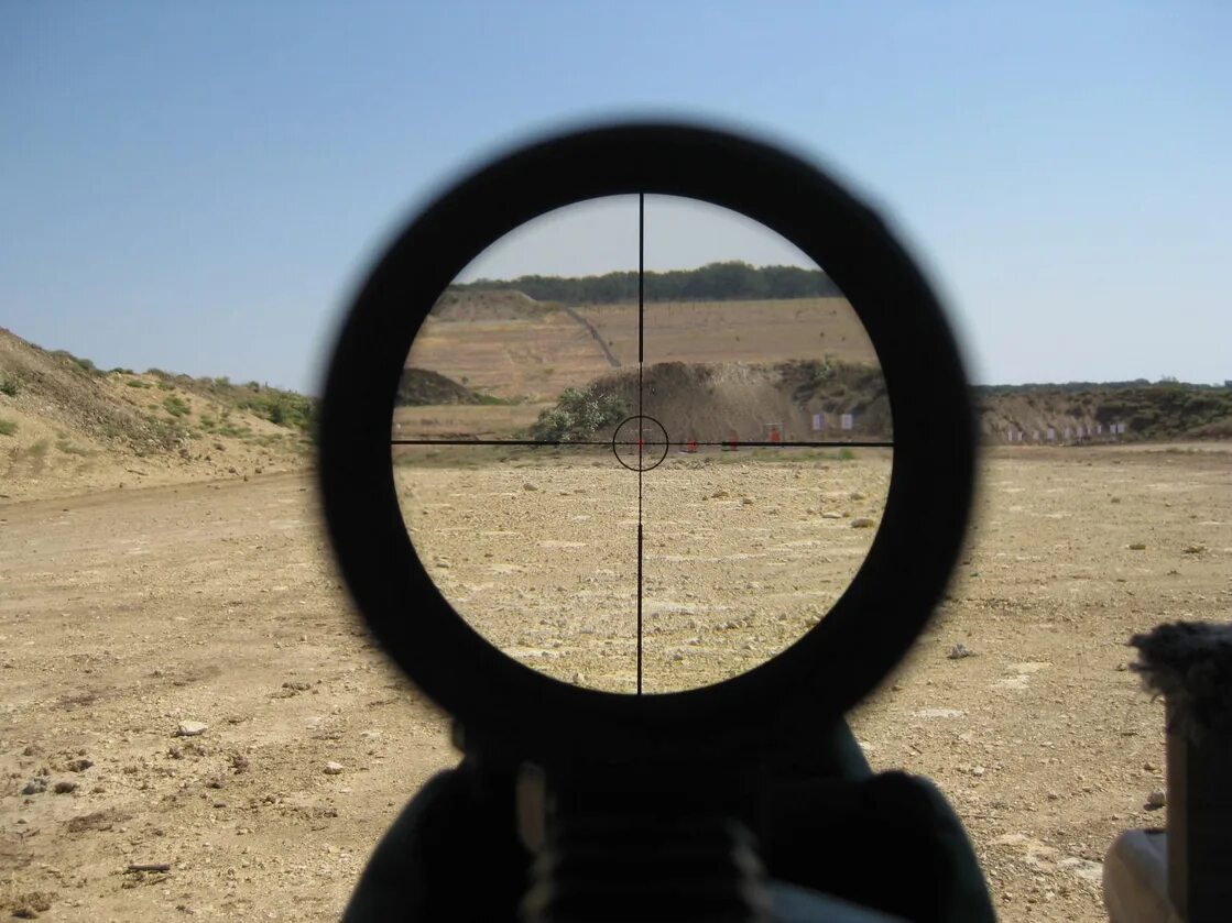 В объектив как в прицел. Коллиматор Sniper 4х32. Бинокль Leupold Katmai 6x32. Прицел Люпольд 1.2 ~4. Снайперская винтовка с оптическим прицелом.