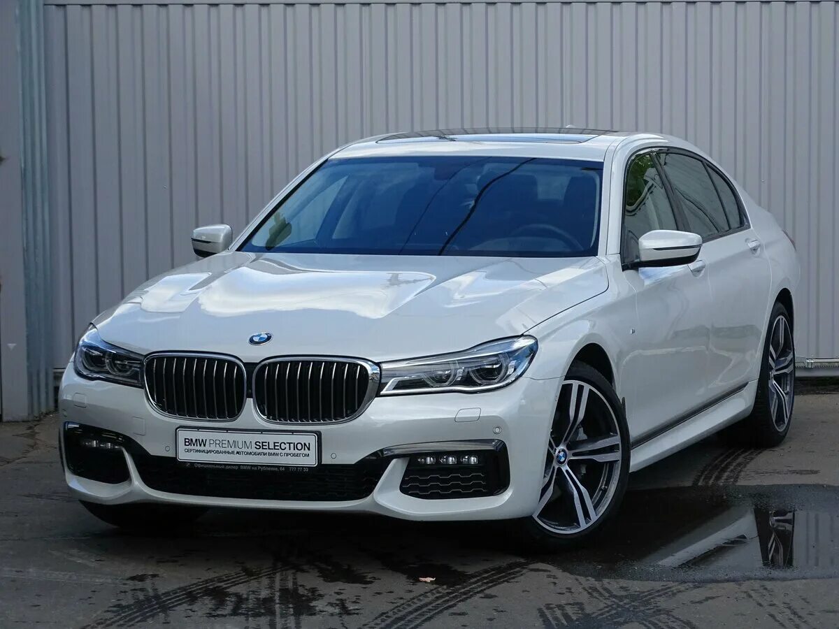 Бмв 7 россия. BMW 7 g11 White. БМВ g11 белая. БМВ 7 g11 белая. БМВ 7 2017 белая.