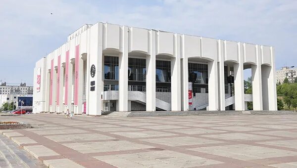 Театр театр пермь. Пермский академический театр-театр. академический театр пермь. пермский театр-театр официальный сайт. пермский академический театр-театр пермь фото.
